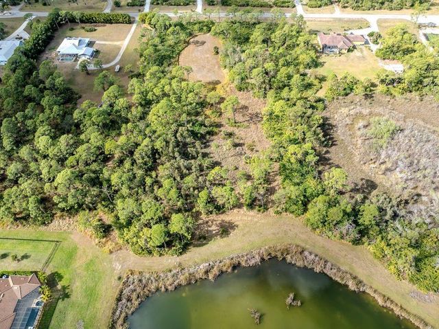 9008 FALCON COURT, Venice, FL 34293