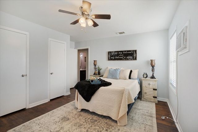 1721 Ridgewood Road, Denison, TX 75020