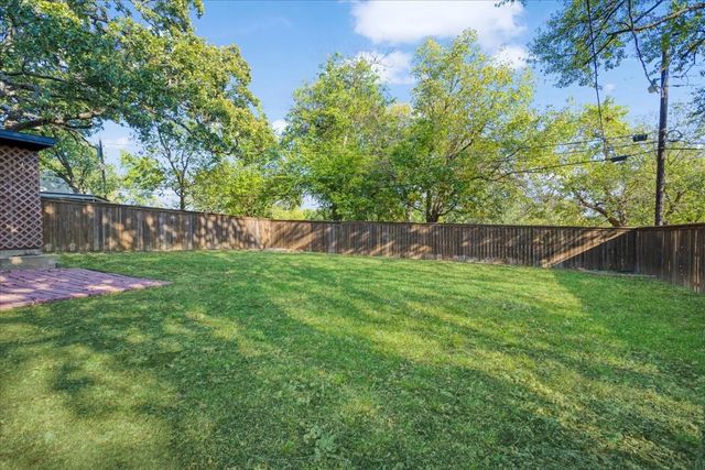 1721 Ridgewood Road, Denison, TX 75020