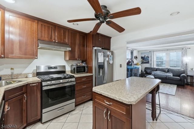 335 Dermody St, Roselle Boro, NJ 07203