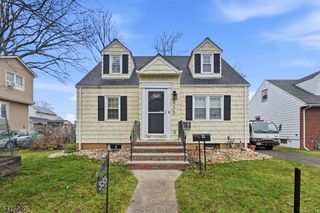335 Dermody St, Roselle Boro, NJ 07203