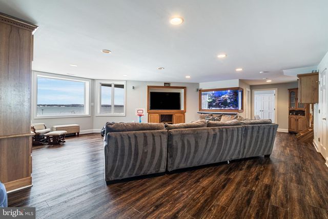 45118 SAINT CUTHBERT FARM RD, Hollywood, MD 20636