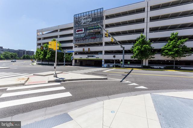 7712 LEAR RD, Mclean, VA 22102
