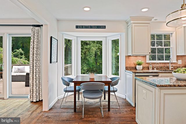 7712 LEAR RD, Mclean, VA 22102