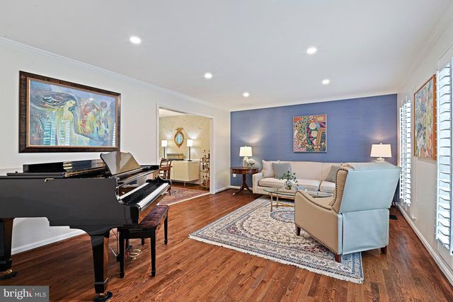 7712 LEAR RD, Mclean, VA 22102