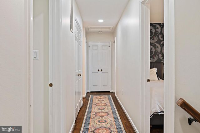 7712 LEAR RD, Mclean, VA 22102
