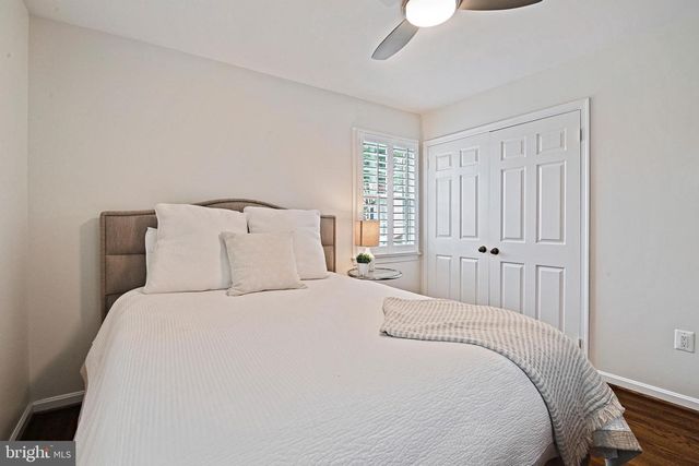 7712 LEAR RD, Mclean, VA 22102