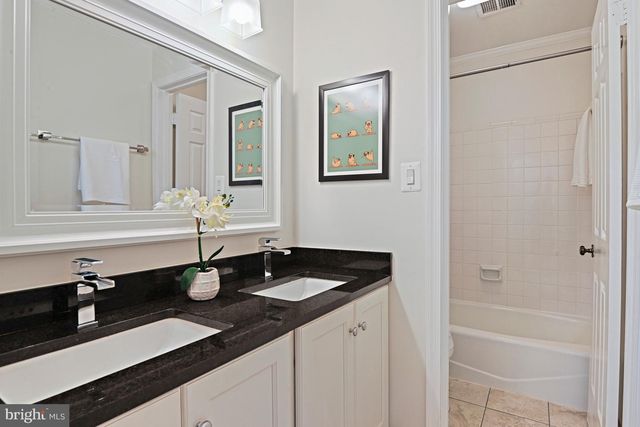 7712 LEAR RD, Mclean, VA 22102