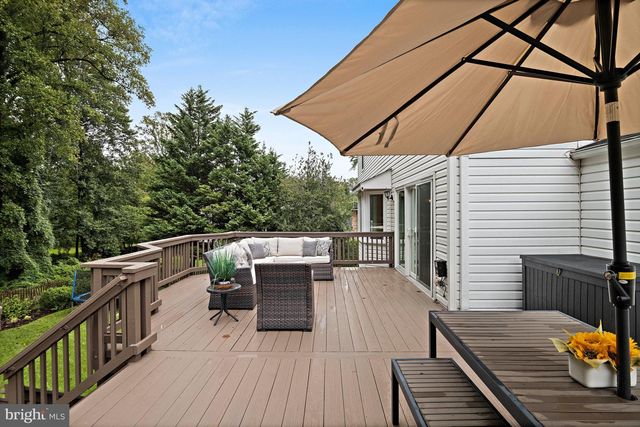 7712 LEAR RD, Mclean, VA 22102