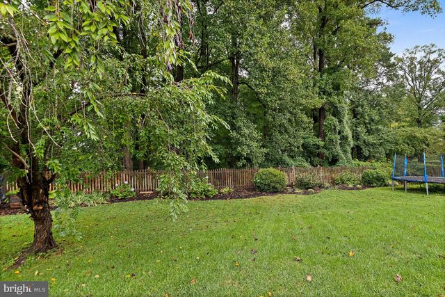 7712 LEAR RD, Mclean, VA 22102