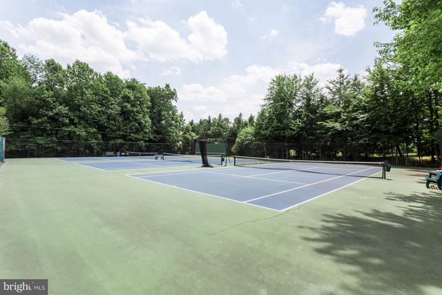 7712 LEAR RD, Mclean, VA 22102
