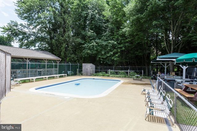 7712 LEAR RD, Mclean, VA 22102