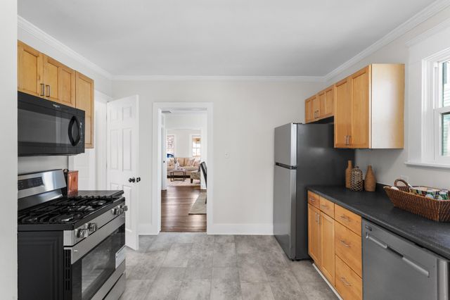 294 Banfil Street, Saint Paul, MN 55102