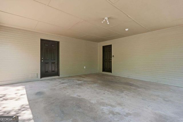 5052 S Wright Street, Union City, GA 30291