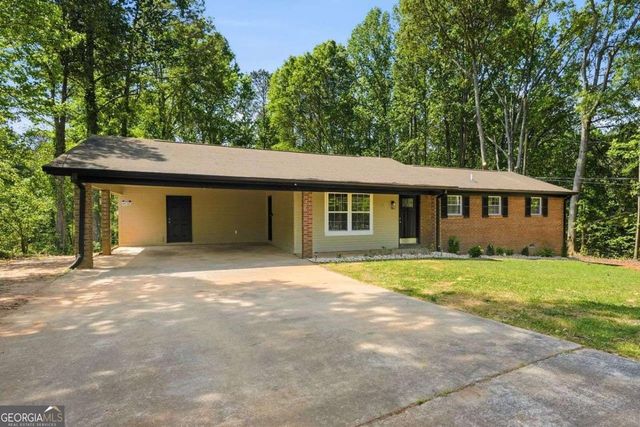 5052 S Wright Street, Union City, GA 30291