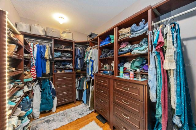 740 ARABIAN CIRCLE, Nokomis, FL 34275