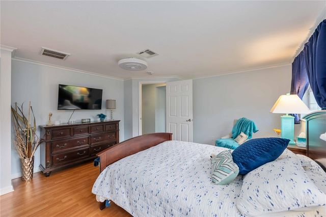 740 ARABIAN CIRCLE, Nokomis, FL 34275