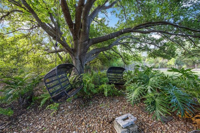 740 ARABIAN CIRCLE, Nokomis, FL 34275