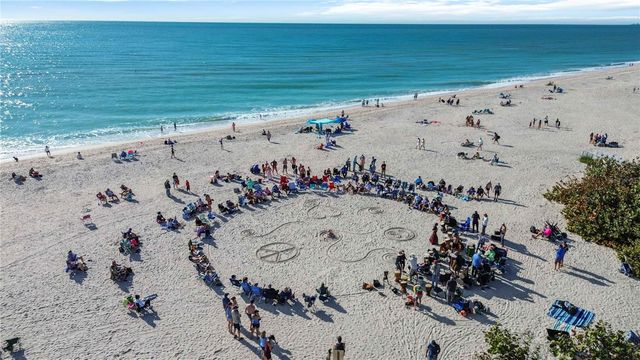 740 ARABIAN CIRCLE, Nokomis, FL 34275