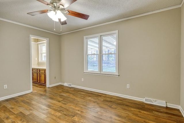 320 N Flat Rock Road, Piedmont, SC 29673