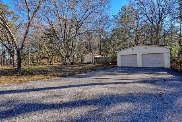 320 N Flat Rock Road, Piedmont, SC 29673