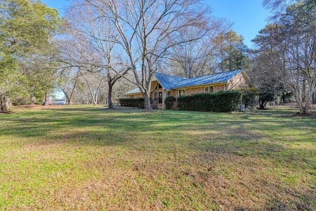 320 N Flat Rock Road, Piedmont, SC 29673