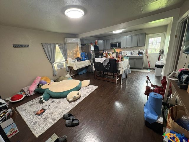 2507 E Adams Avenue, Temple, TX 76501