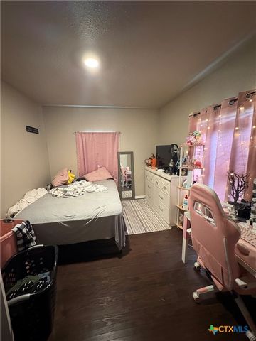 2507 E Adams Avenue, Temple, TX 76501