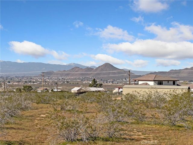 16986 Ocotilla, Apple Valley, CA 92307