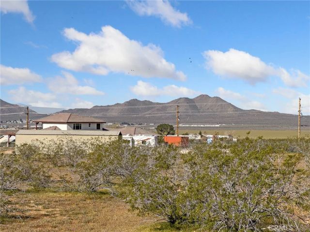 16986 Ocotilla, Apple Valley, CA 92307