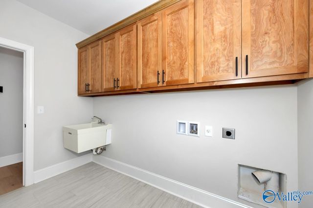 8060 Goose Ridge Drive, Owens Cross Roads, AL 35763