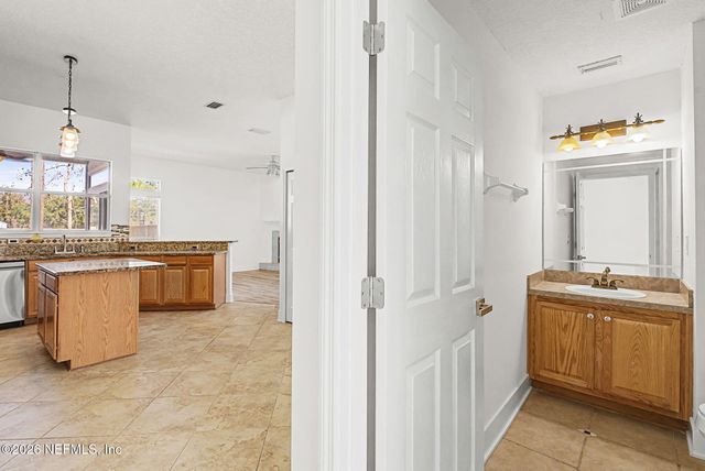 1949 WAGES Way, Jacksonville, FL 32218