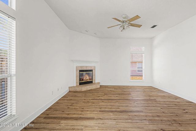 1949 WAGES Way, Jacksonville, FL 32218