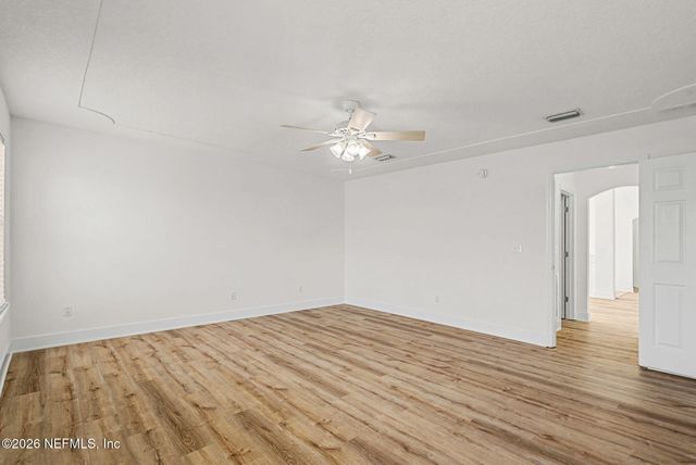 1949 WAGES Way, Jacksonville, FL 32218