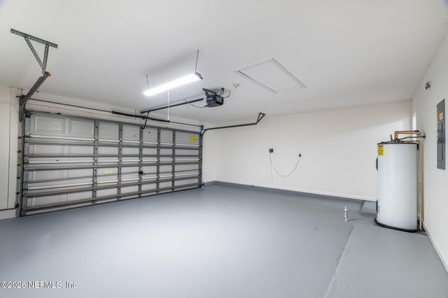 1949 WAGES Way, Jacksonville, FL 32218