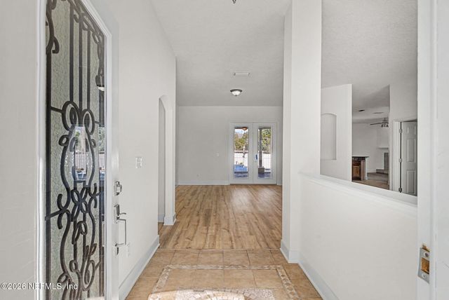 1949 WAGES Way, Jacksonville, FL 32218