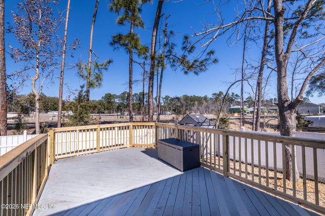 1949 WAGES Way, Jacksonville, FL 32218