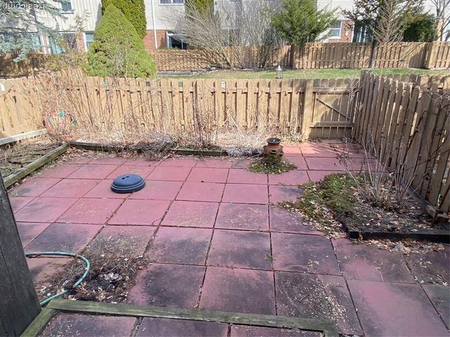 5084 Buckingham, Troy, MI 48098