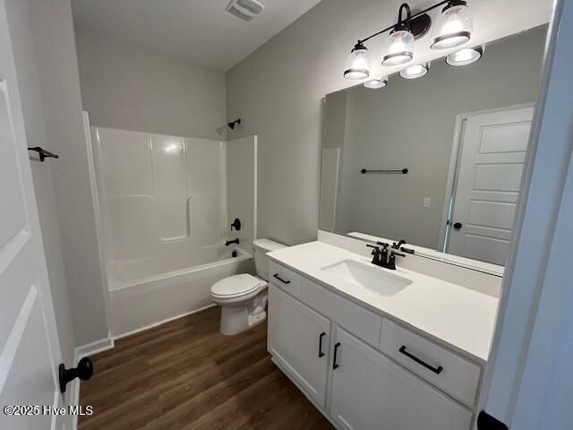 8292 Paramount Point, Winnabow, NC 28479