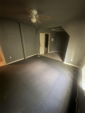 7405 Carothers Street, Houston, TX 77028