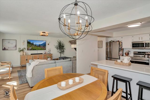 426 S Walnut Street, Manteno, IL 60950