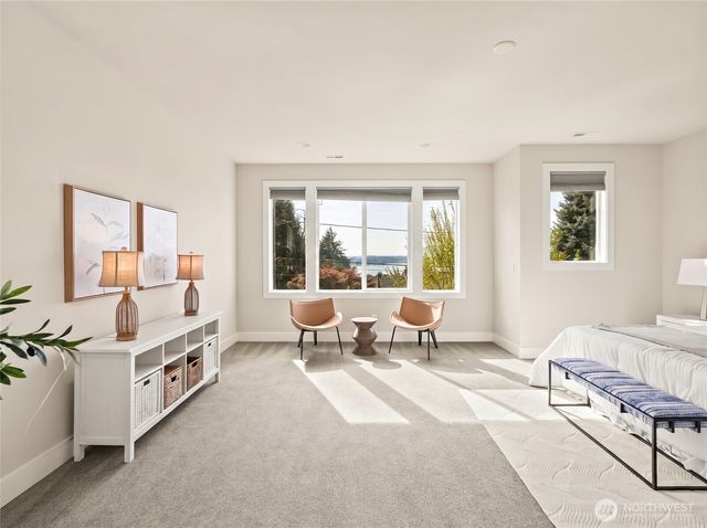 2824 Park Avenue N, Renton, WA 98056