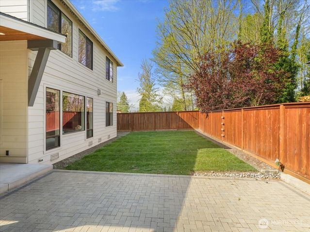 2824 Park Avenue N, Renton, WA 98056