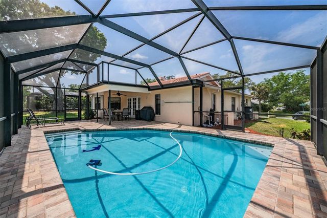 589 ALLENS RIDGE DRIVE E, Palm Harbor, FL 34683