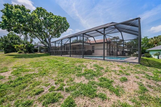 589 ALLENS RIDGE DRIVE E, Palm Harbor, FL 34683