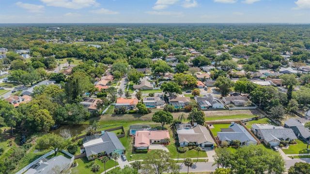 589 ALLENS RIDGE DRIVE E, Palm Harbor, FL 34683