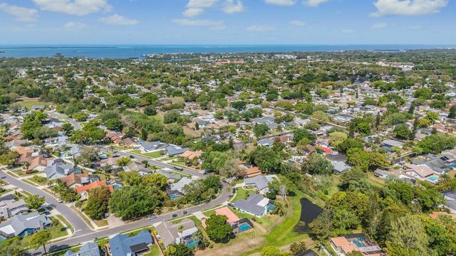 589 ALLENS RIDGE DRIVE E, Palm Harbor, FL 34683