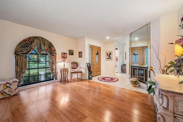 589 ALLENS RIDGE DRIVE E, Palm Harbor, FL 34683