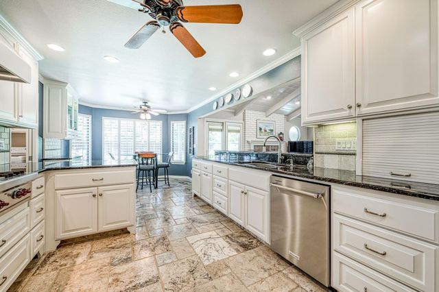 3738 W Minarets Avenue, Fresno, CA 93711