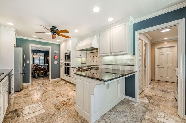 3738 W Minarets Avenue, Fresno, CA 93711